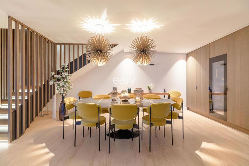 Filming location with a beautiful sea view in Marseille, France